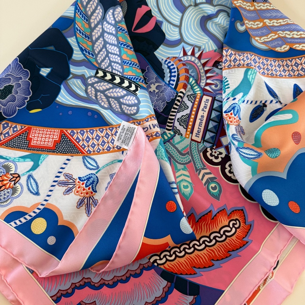 Authentic Hermes Scarf 90 - Picture 6 of 6